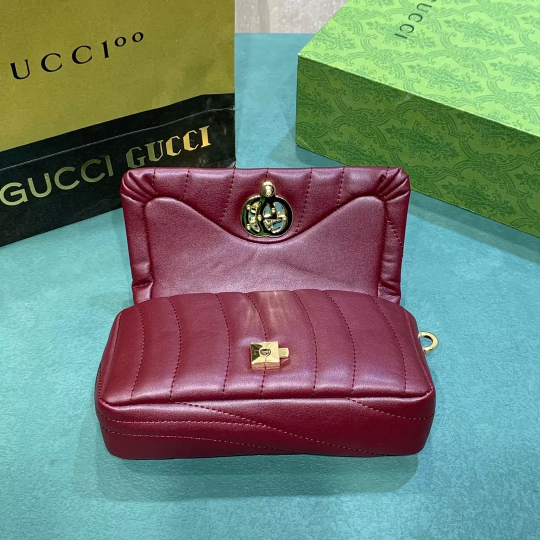 Gucci AAA Quality Messenger Bags For Women Affordable 6865