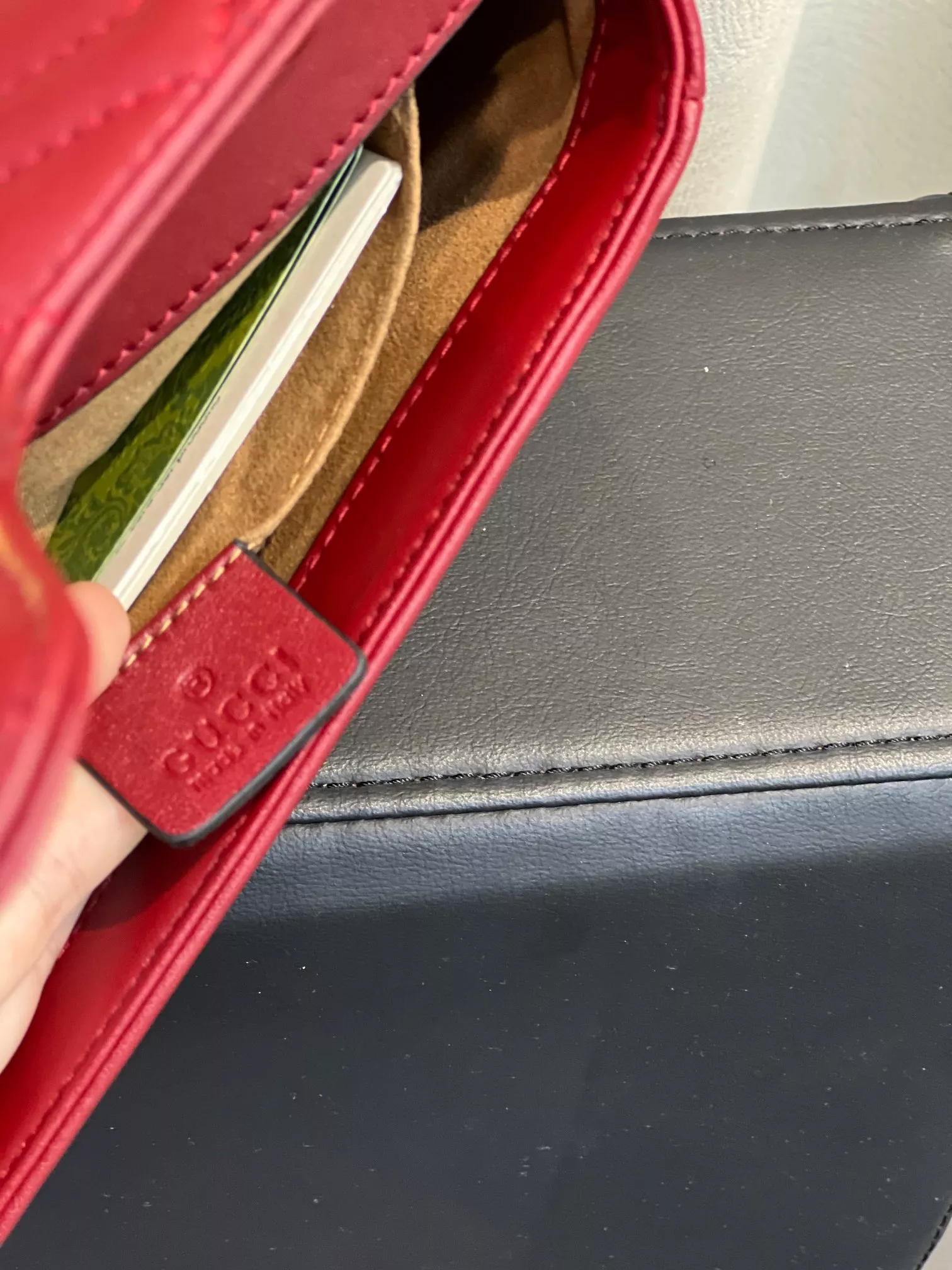 Gucci AAA Quality Messenger Bags For Women AllSeason 6795