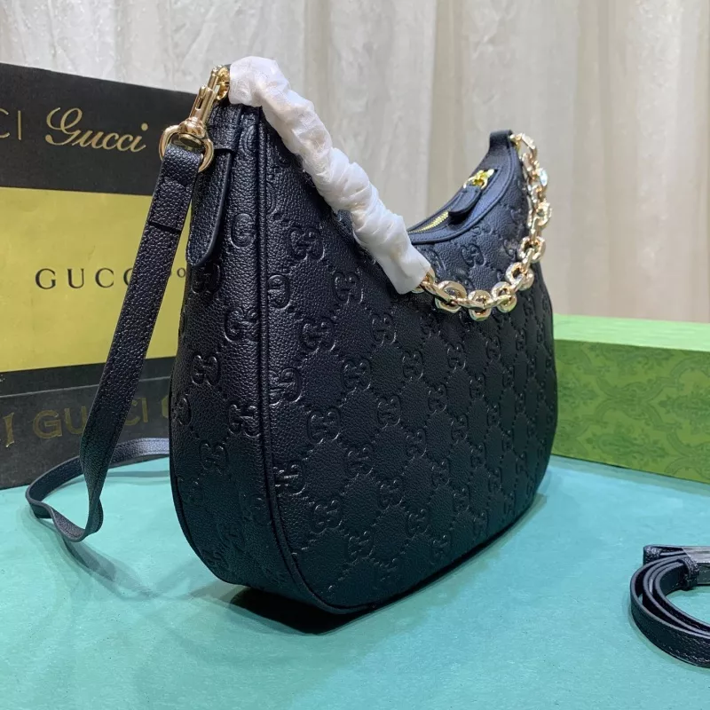 Gucci AAA Quality Messenger Bags For Women Bold 3321