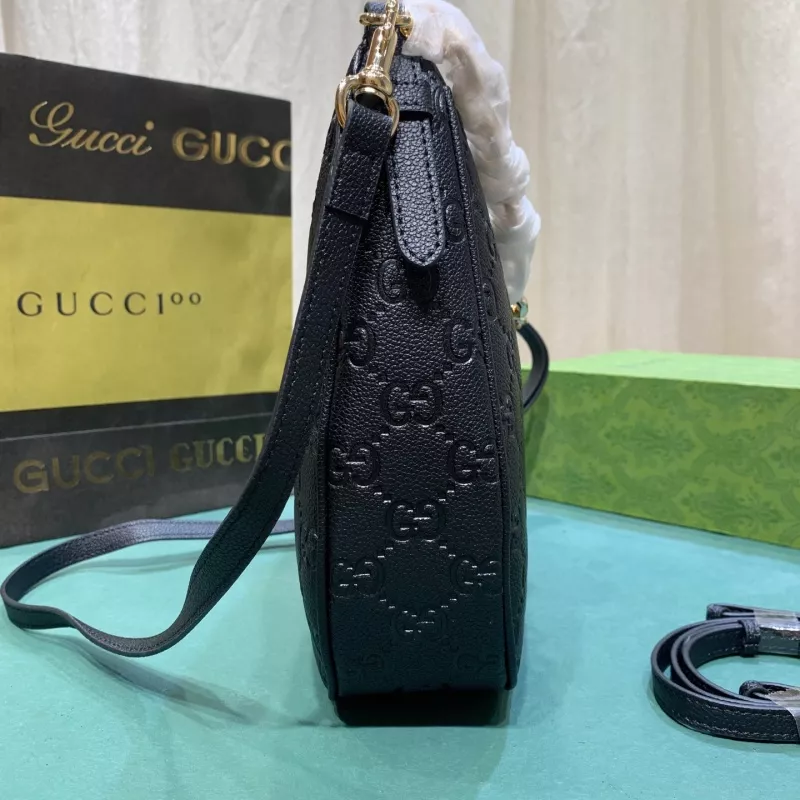 Gucci AAA Quality Messenger Bags For Women Bold 3321