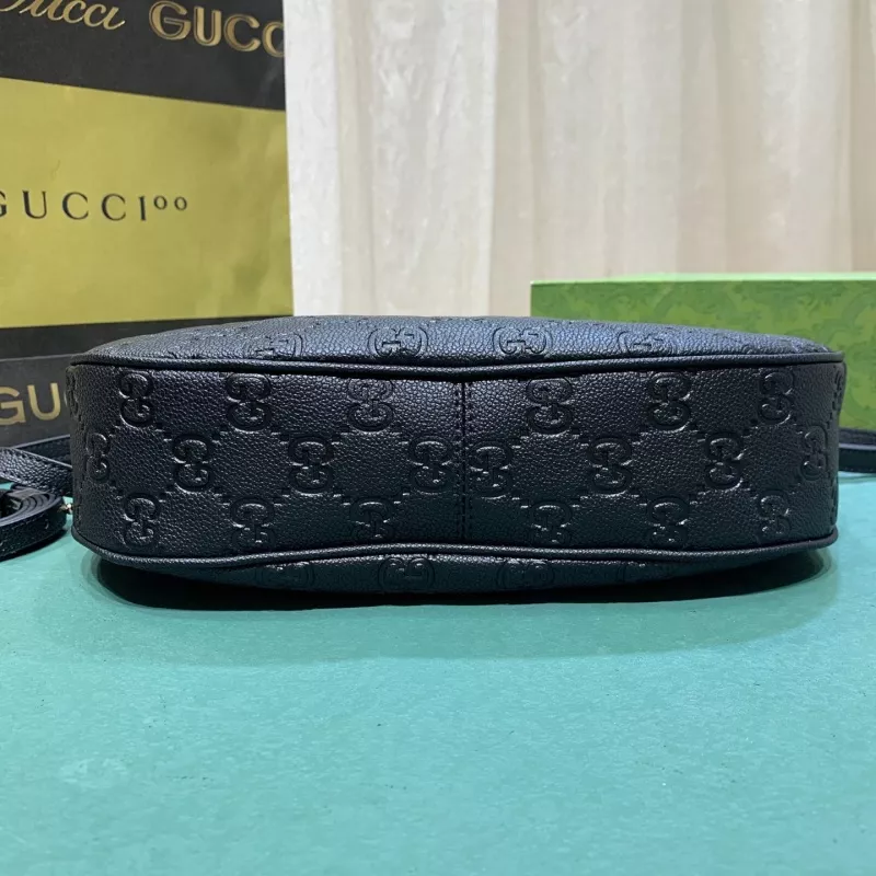 Gucci AAA Quality Messenger Bags For Women Bold 3321
