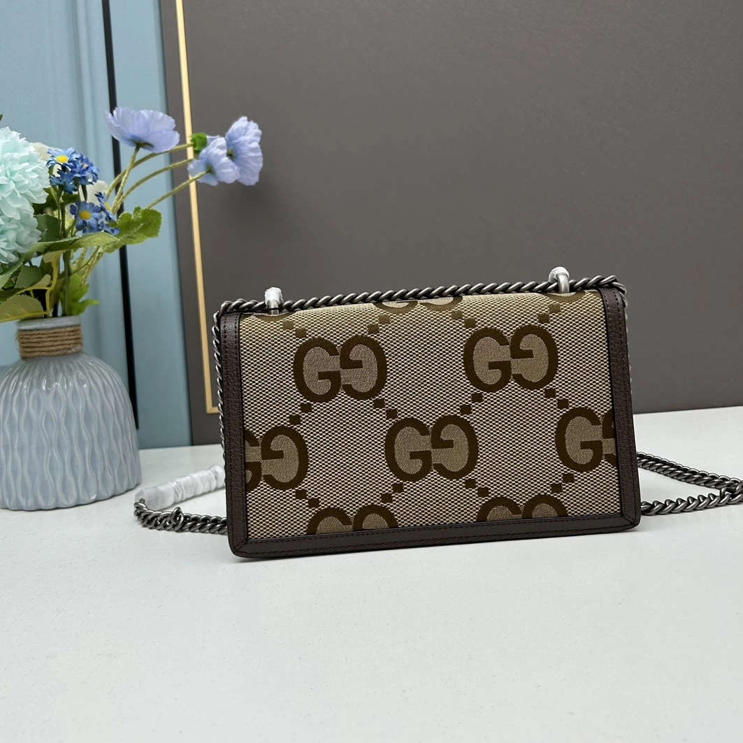 Gucci AAA Quality Messenger Bags For Women Bold 7737