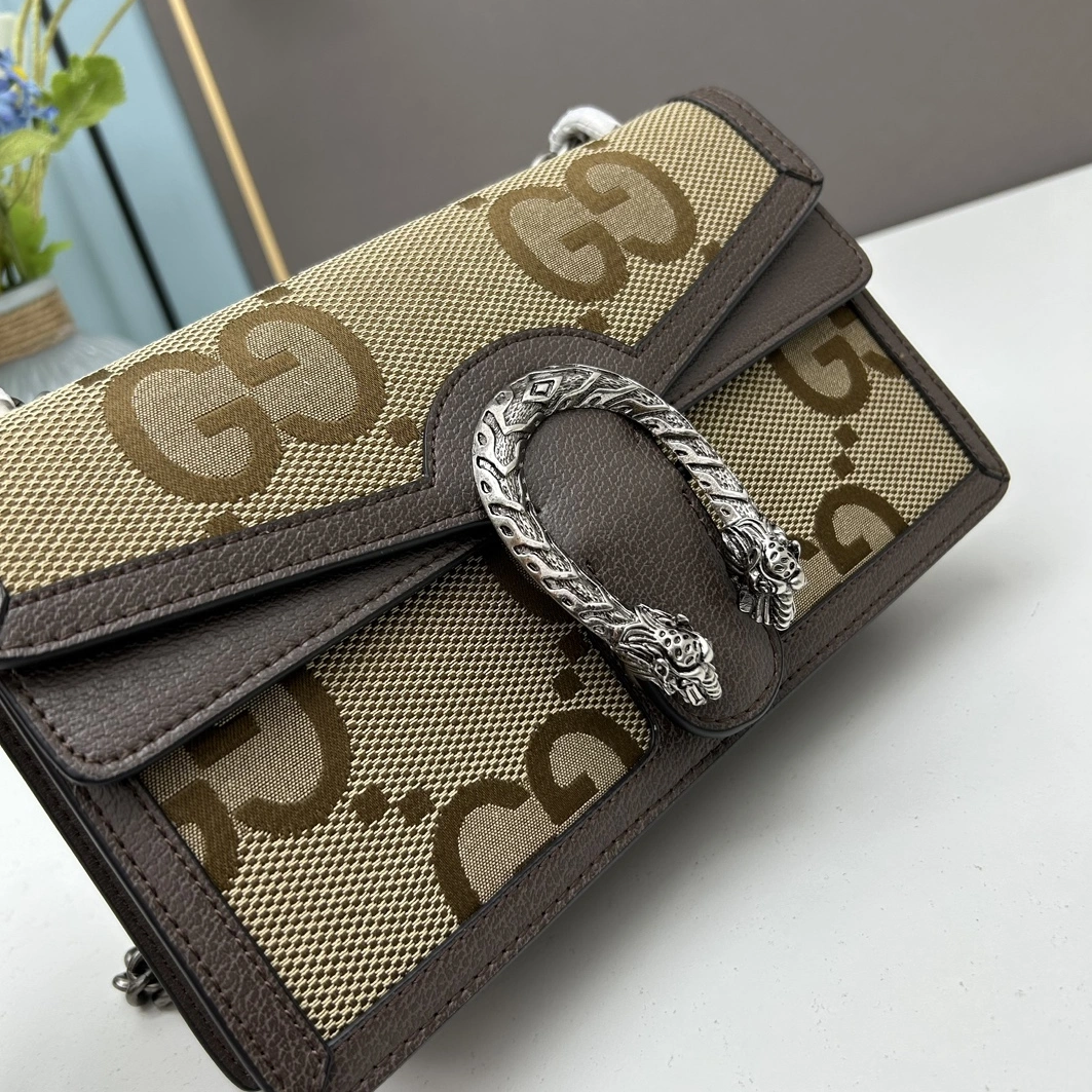 Gucci AAA Quality Messenger Bags For Women Bold 7737