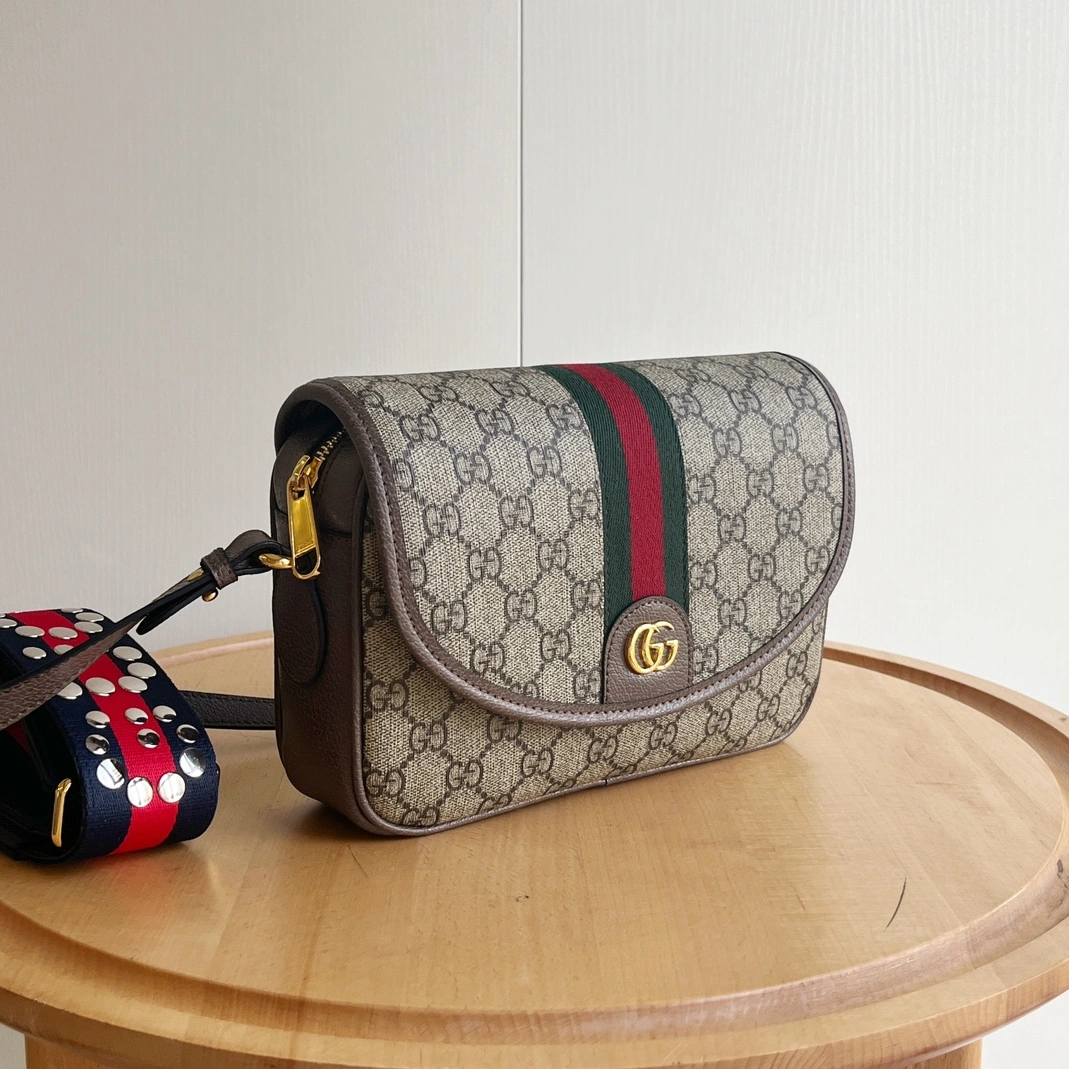 Gucci AAA Quality Messenger Bags For Women Breathable 8418
