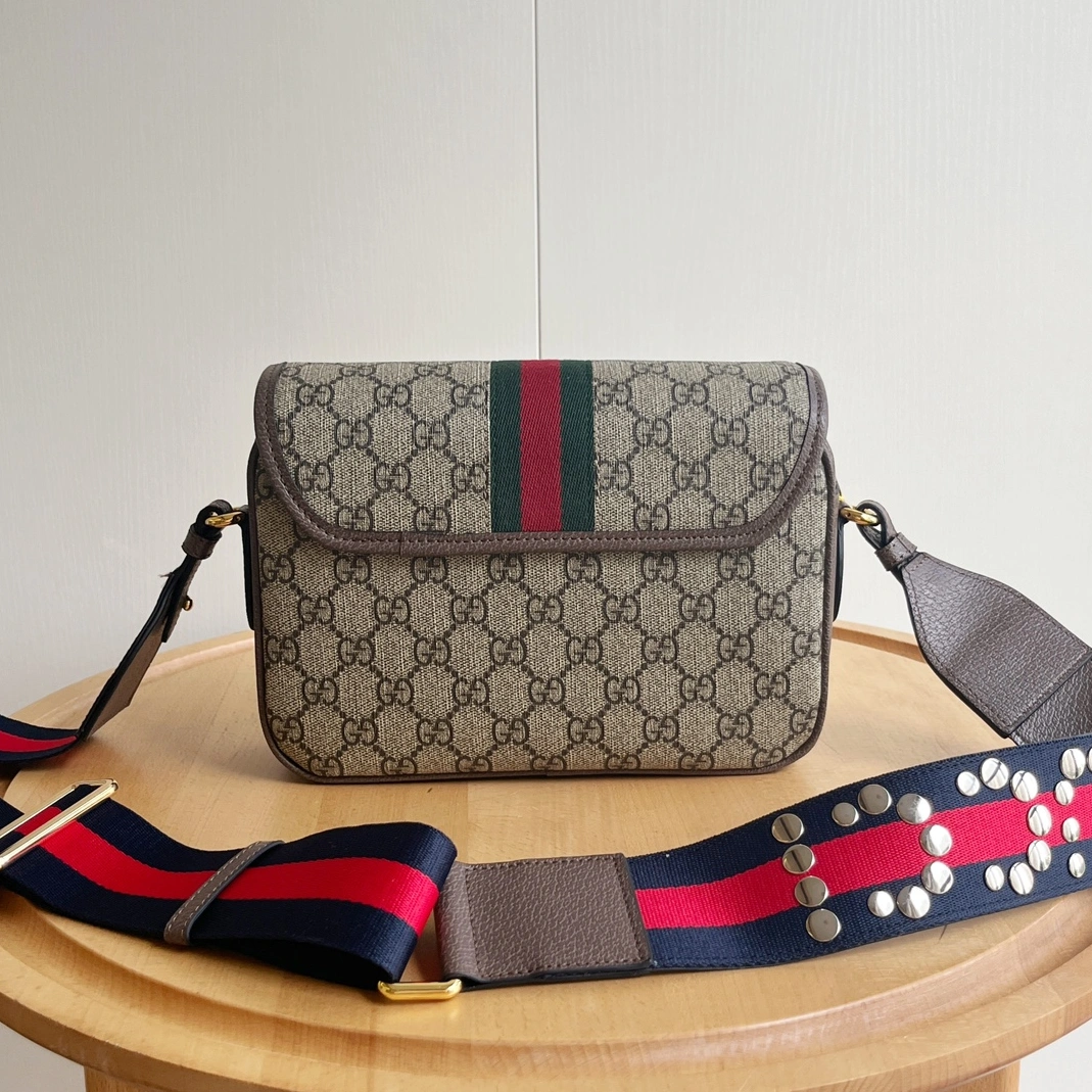 Gucci AAA Quality Messenger Bags For Women Breathable 8418