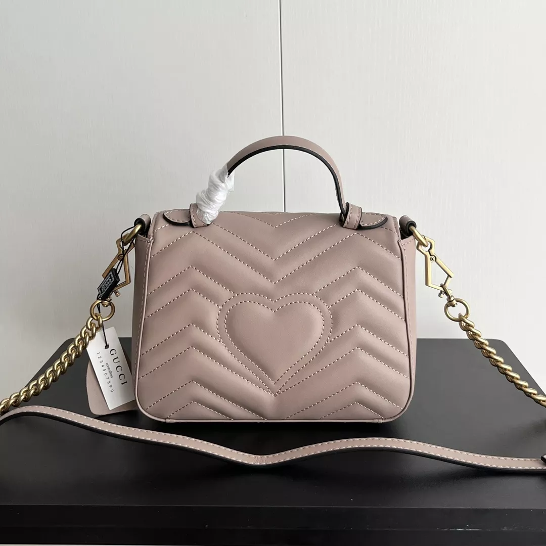 Gucci AAA Quality Messenger Bags For Women Bright 2980