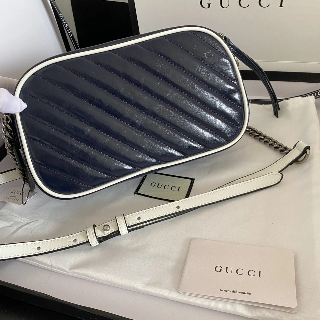 Gucci AAA Quality Messenger Bags For Women Bright 5672
