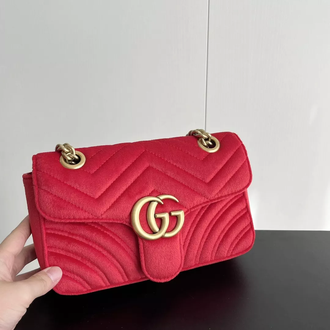 Gucci AAA Quality Messenger Bags For Women Bright 8516