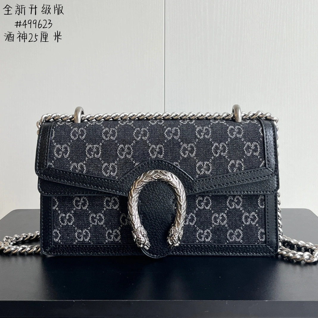 Gucci AAA Quality Messenger Bags For Women Classic 1194