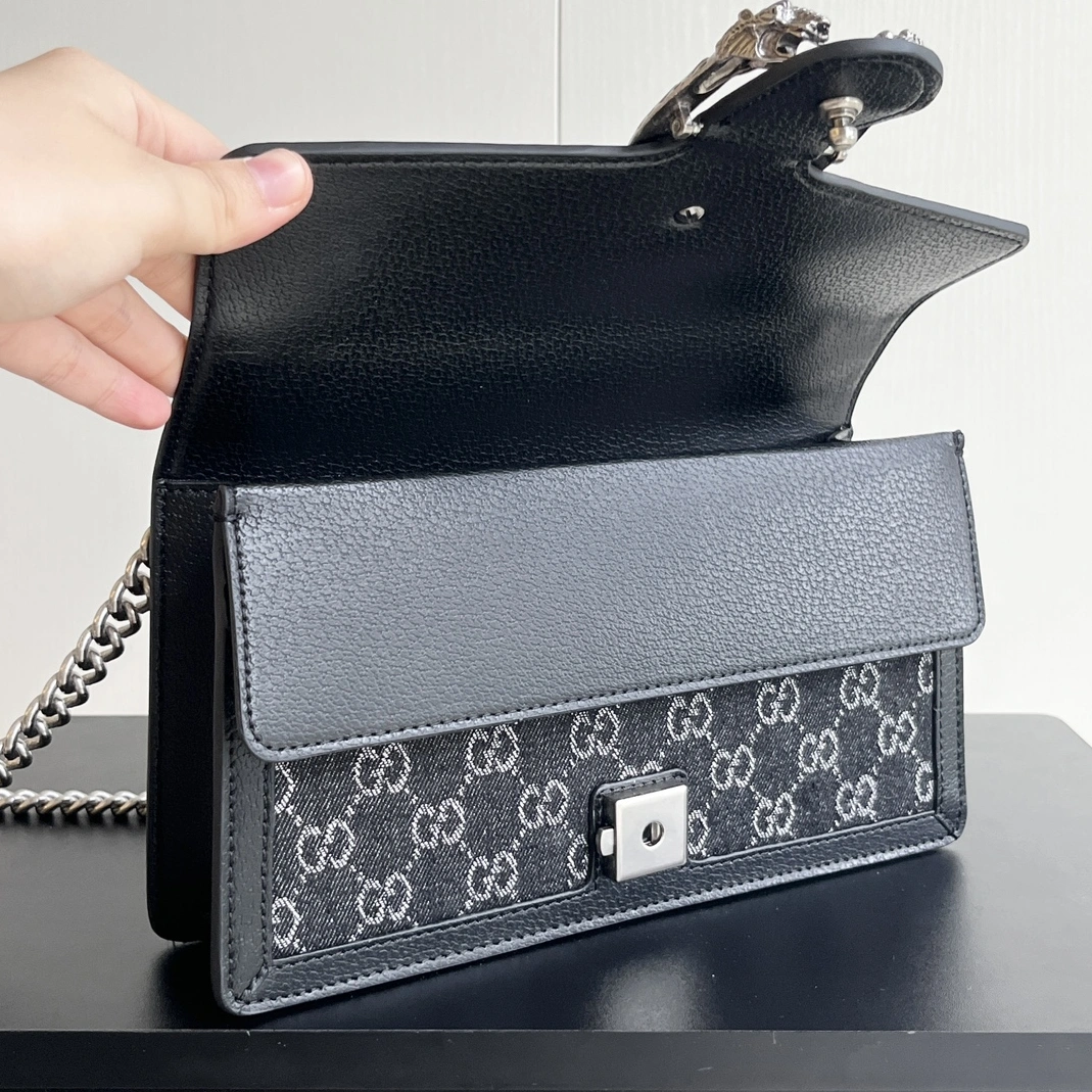 Gucci AAA Quality Messenger Bags For Women Classic 1194