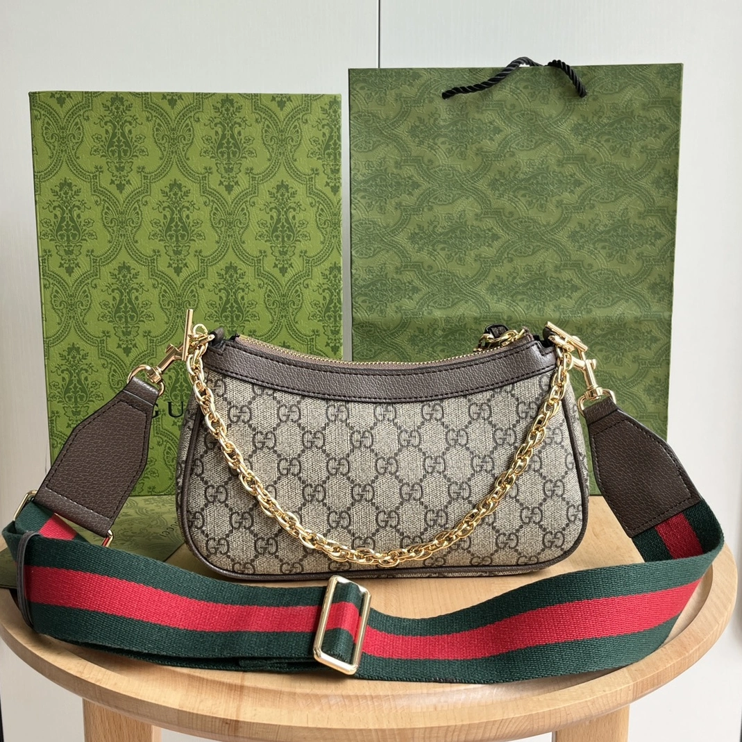 Gucci AAA Quality Messenger Bags For Women Classic 2586