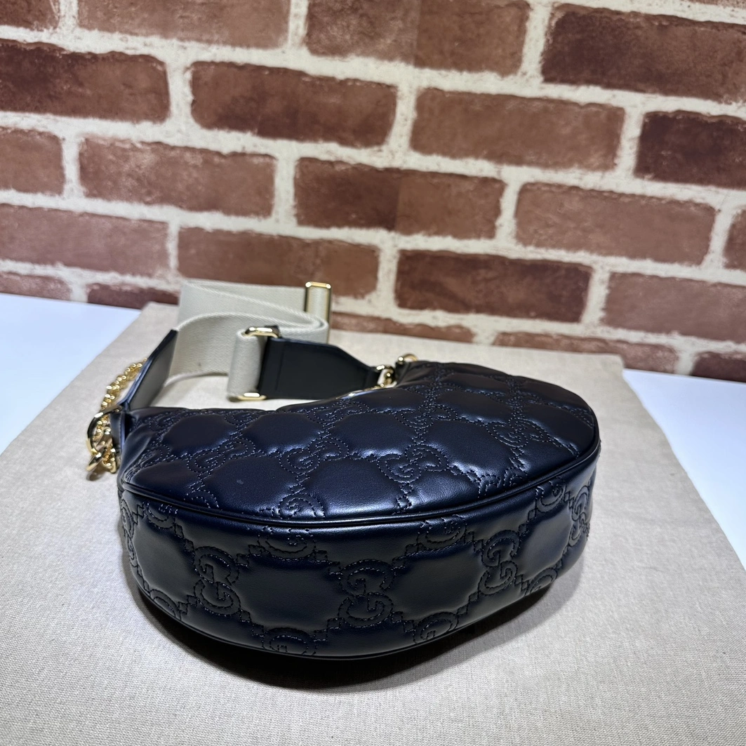 Gucci AAA Quality Messenger Bags For Women Classic 6456