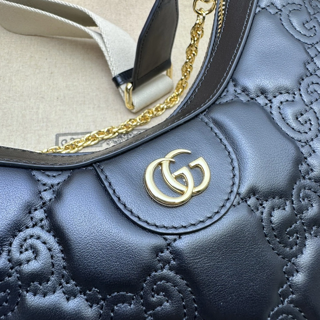 Gucci AAA Quality Messenger Bags For Women Classic 6456