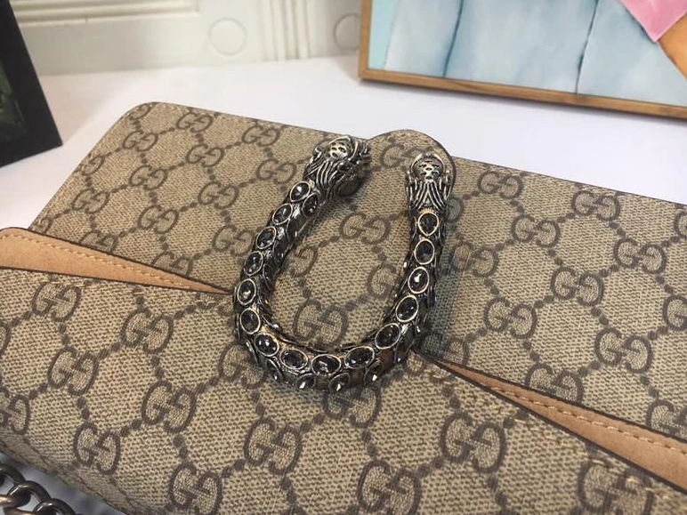Gucci AAA Quality Messenger Bags For Women Classic 6527