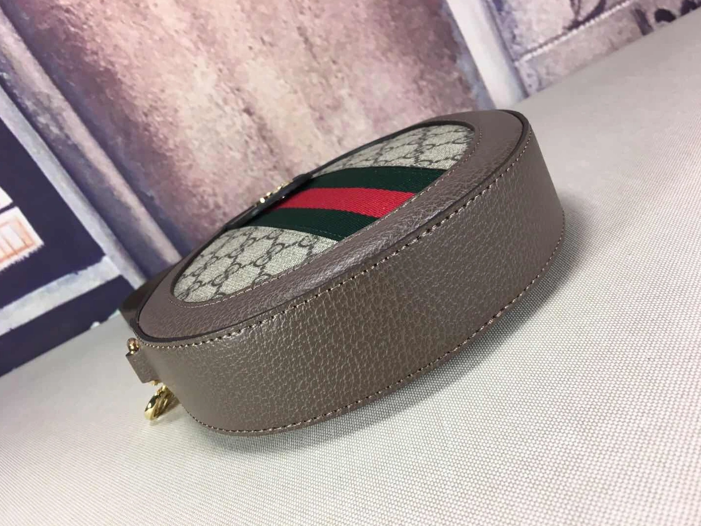 Gucci AAA Quality Messenger Bags For Women Comfortable 5052