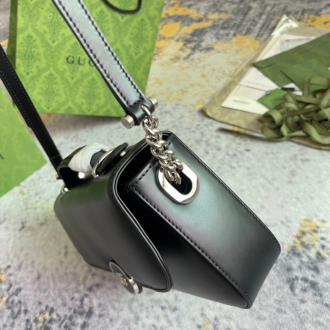 Gucci AAA Quality Messenger Bags For Women Cozy 4598
