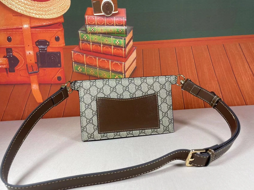 Gucci AAA Quality Messenger Bags For Women Cozy 5332