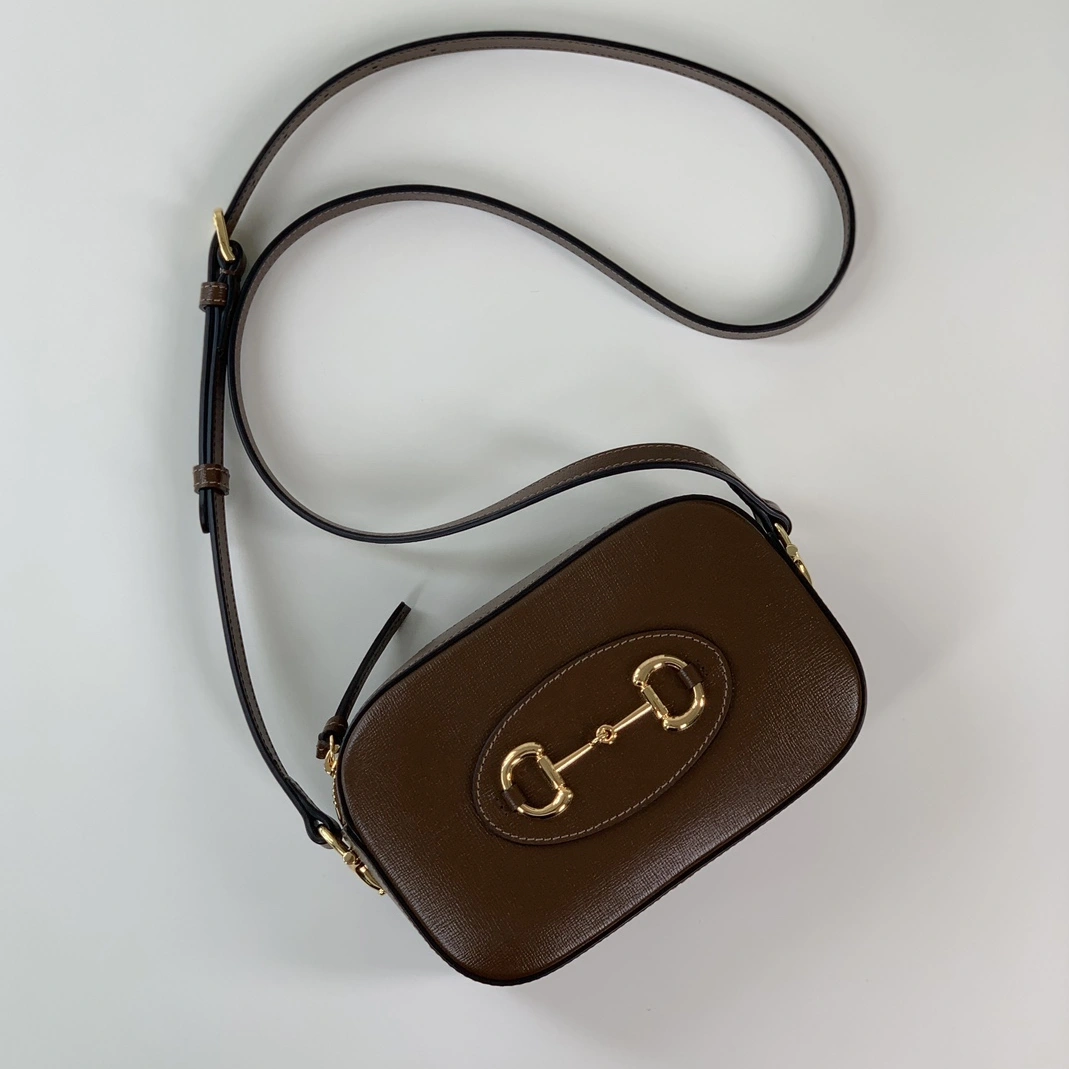 Gucci AAA Quality Messenger Bags For Women DailyWear 2796