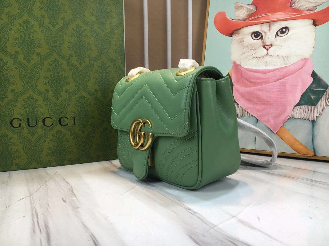 Gucci AAA Quality Messenger Bags For Women DailyWear 4786