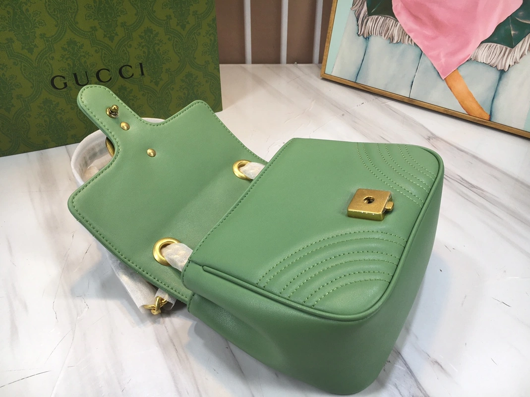 Gucci AAA Quality Messenger Bags For Women DailyWear 4786