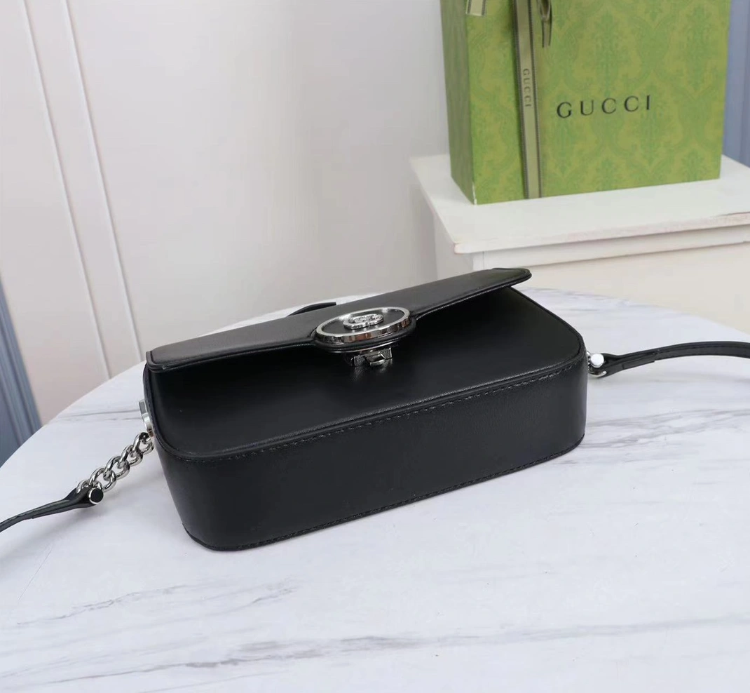 Gucci AAA Quality Messenger Bags For Women DailyWear 9212