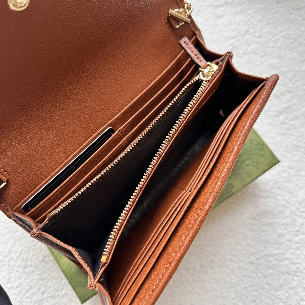 Gucci AAA Quality Messenger Bags For Women EasyMatch 7615