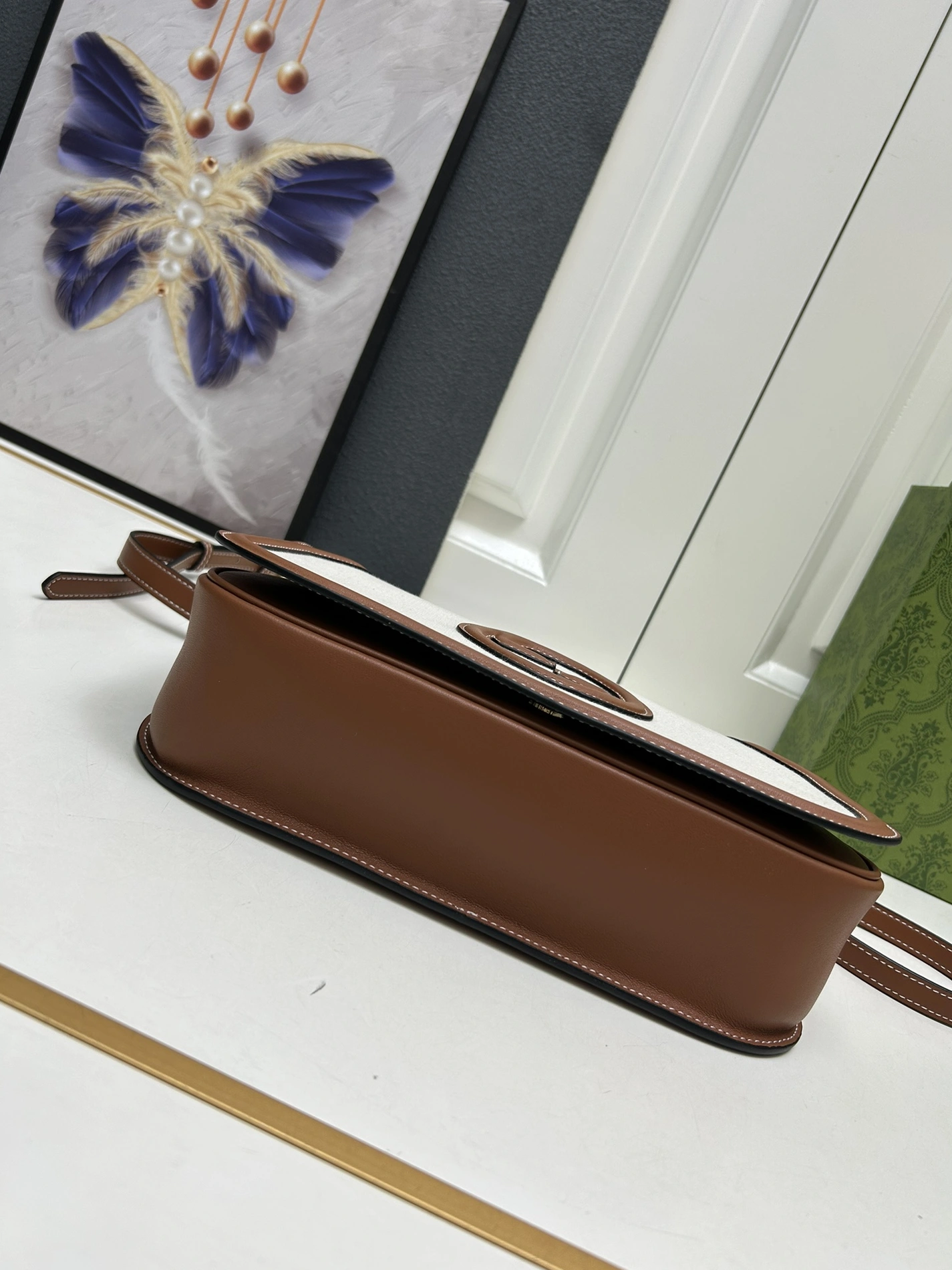 Gucci AAA Quality Messenger Bags For Women EyeCatching 4012