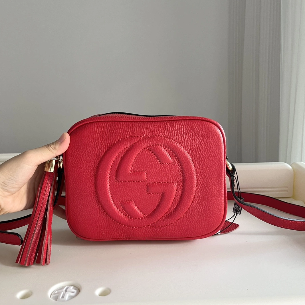 Gucci AAA Quality Messenger Bags For Women Fashionable 3933