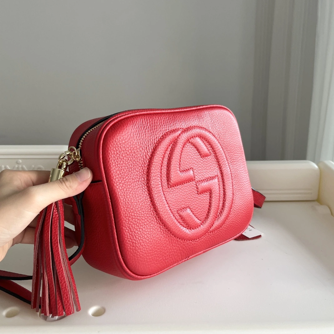 Gucci AAA Quality Messenger Bags For Women Fashionable 3933