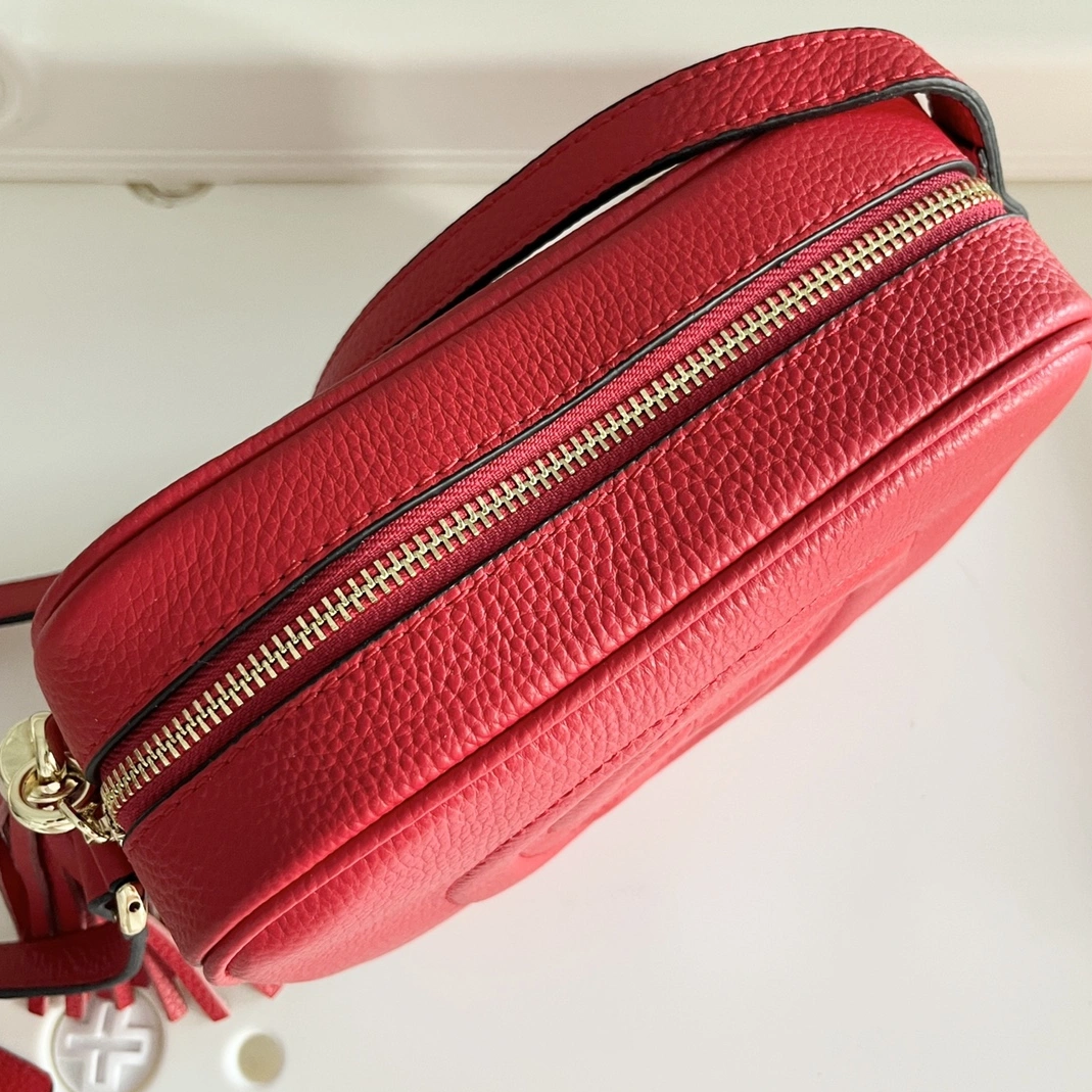 Gucci AAA Quality Messenger Bags For Women Fashionable 3933