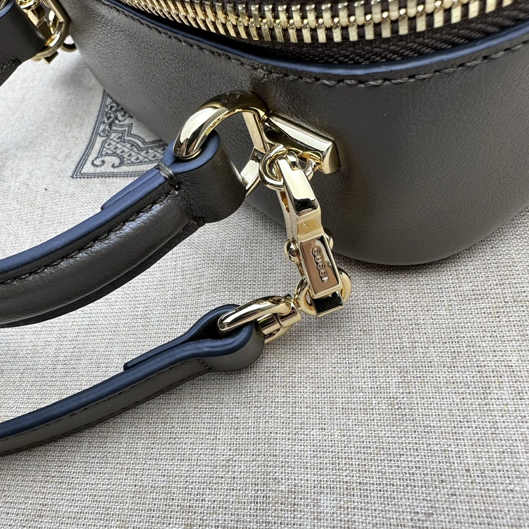 Gucci AAA Quality Messenger Bags For Women Fashionable 6534
