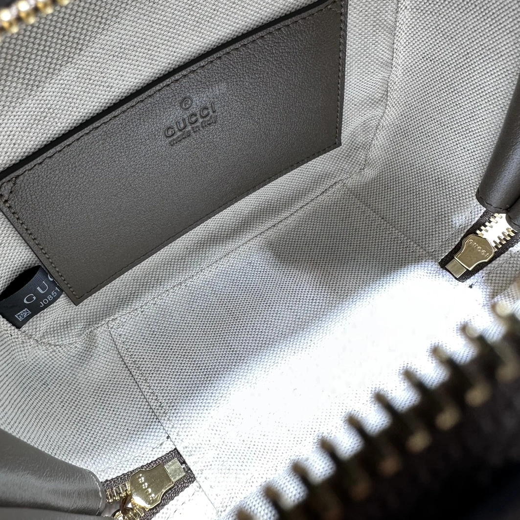 Gucci AAA Quality Messenger Bags For Women Fashionable 6534