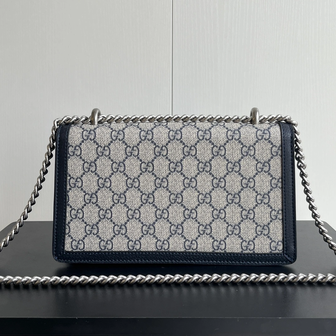 Gucci AAA Quality Messenger Bags For Women Functional 1468