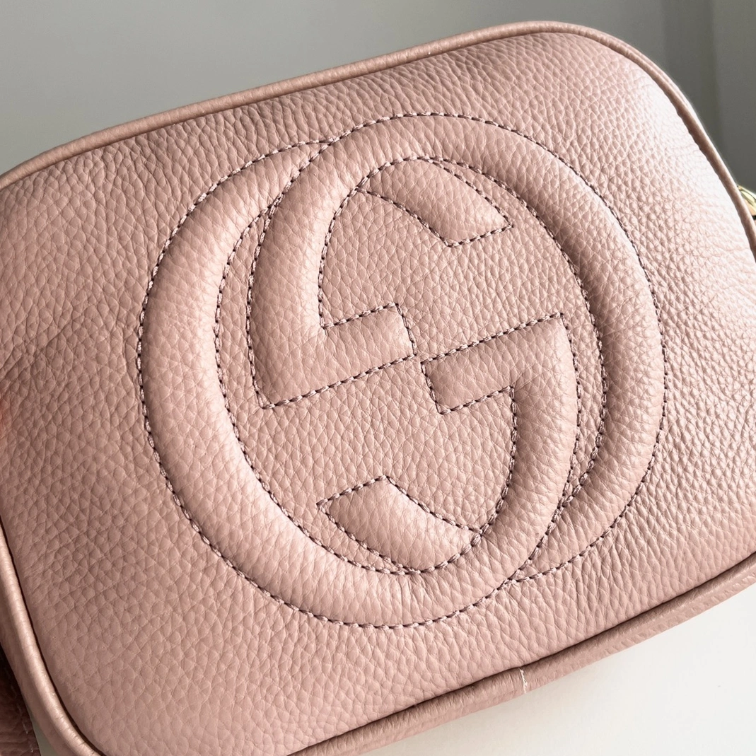 Gucci AAA Quality Messenger Bags For Women GoAnywhere 5439