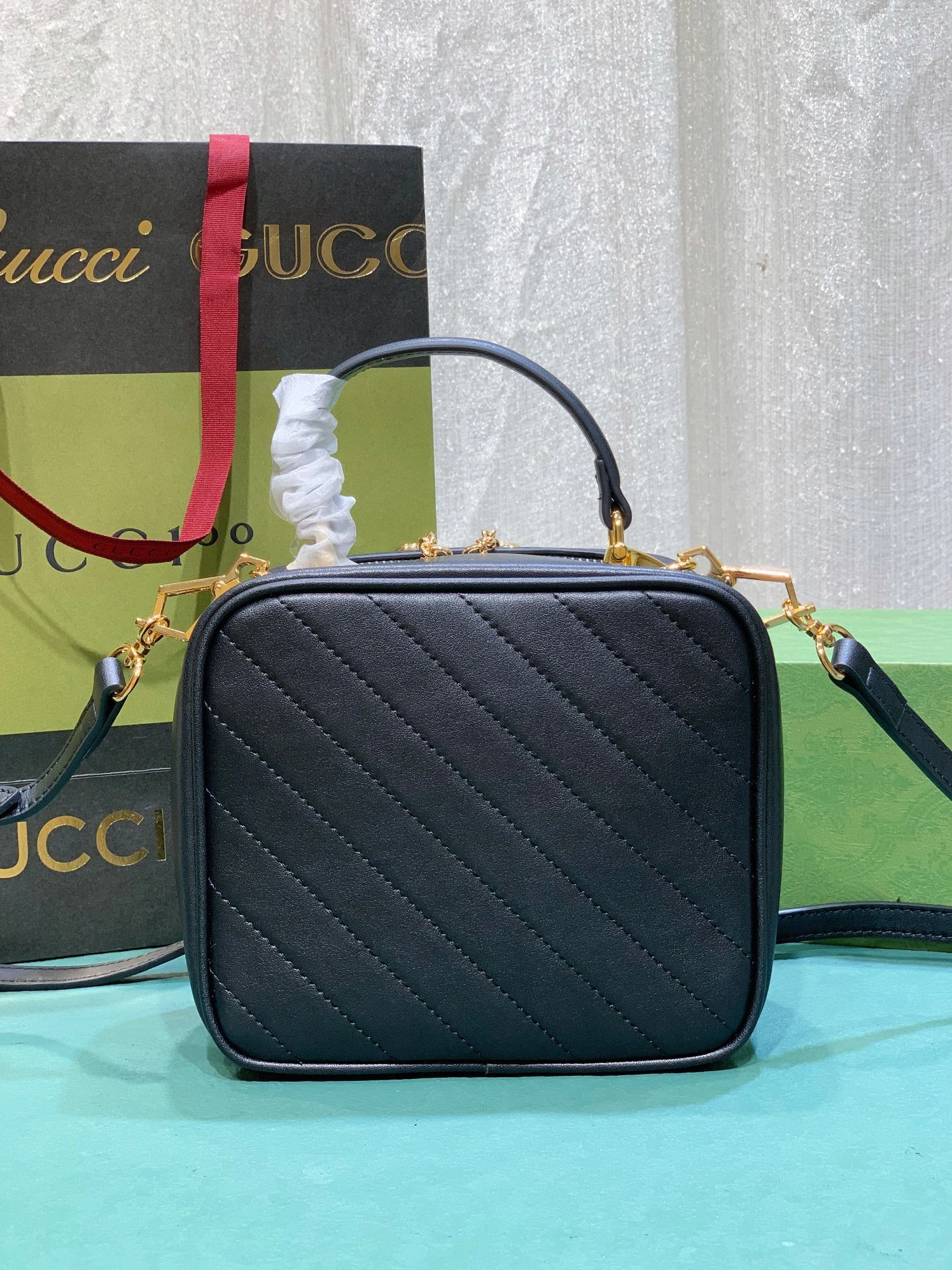Gucci AAA Quality Messenger Bags For Women GoodFit 3609
