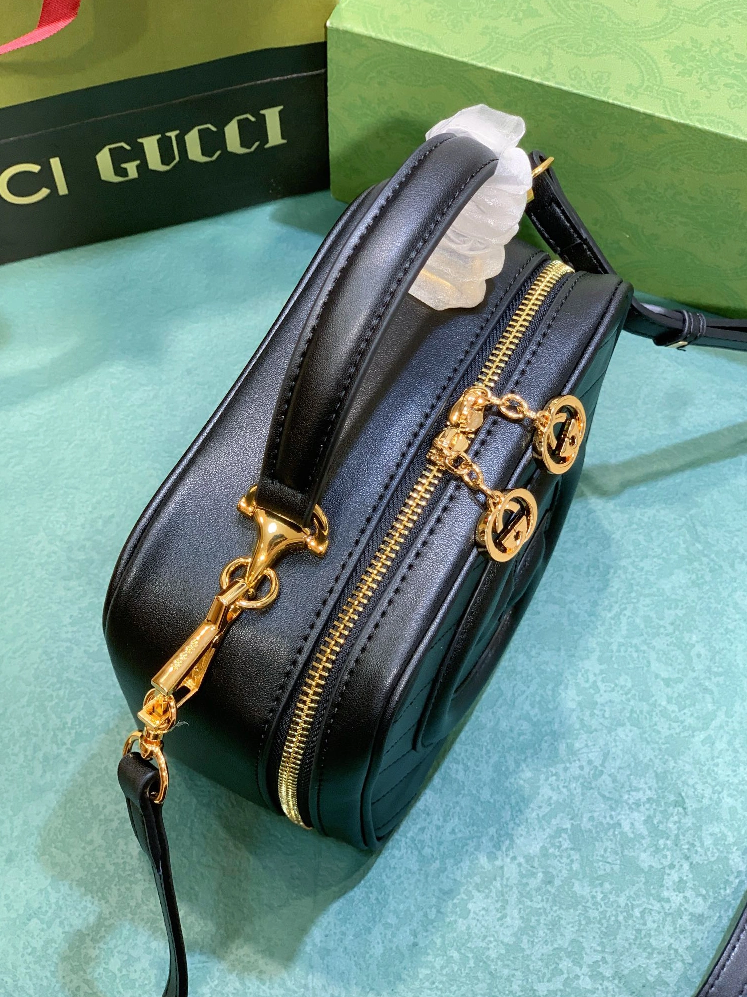Gucci AAA Quality Messenger Bags For Women GoodFit 3609