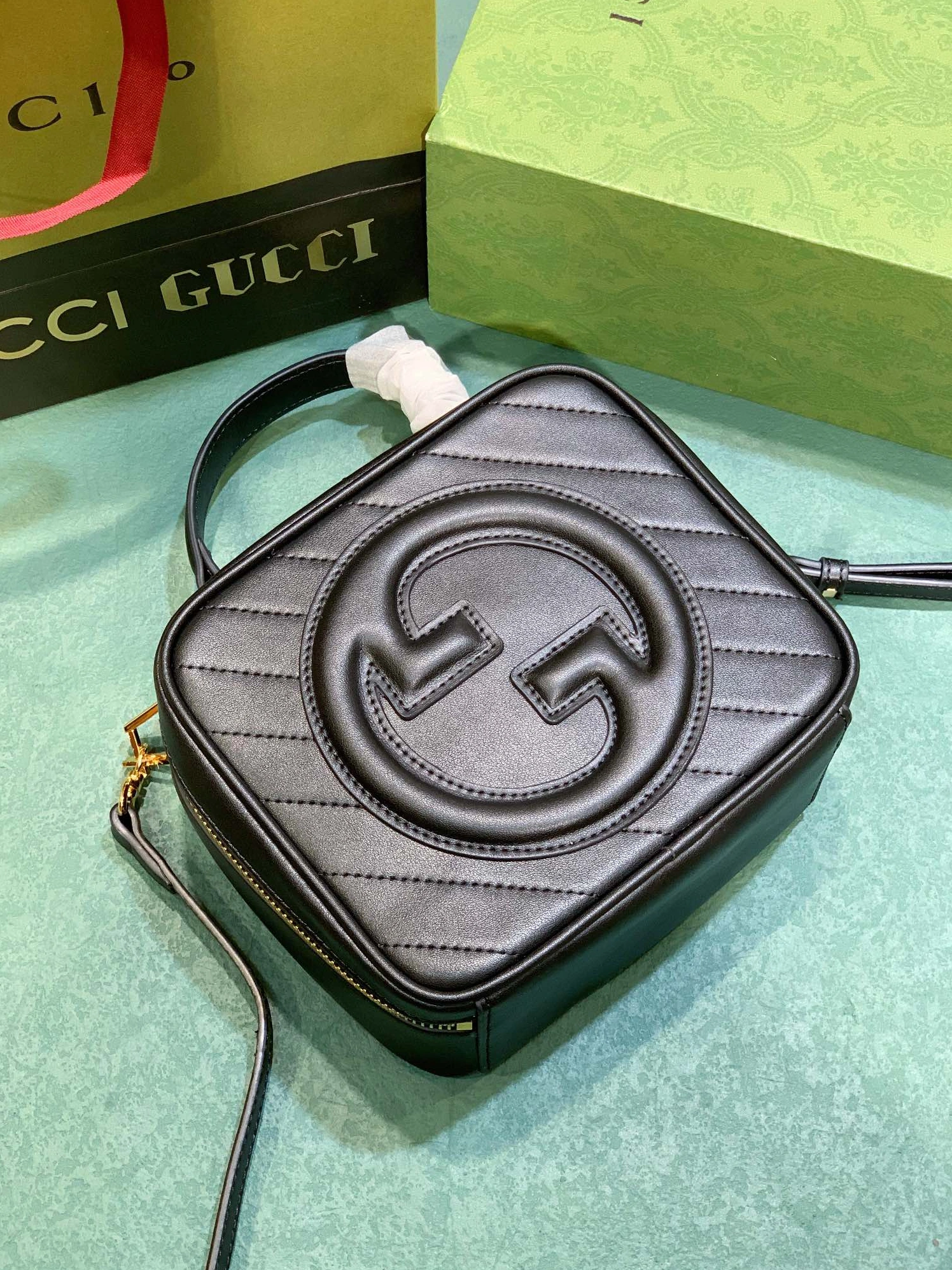 Gucci AAA Quality Messenger Bags For Women GoodFit 3609