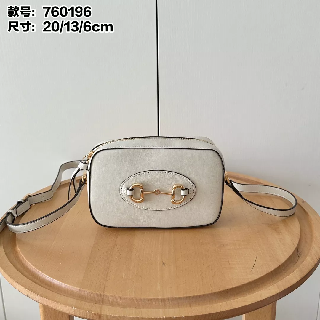 Gucci AAA Quality Messenger Bags For Women GoodFit 444