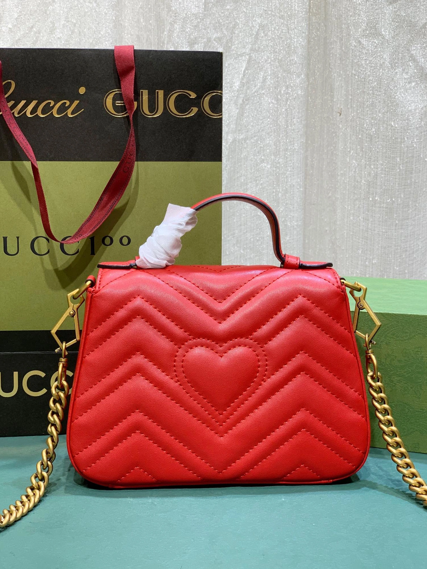 Gucci AAA Quality Messenger Bags For Women Lightweight 4781