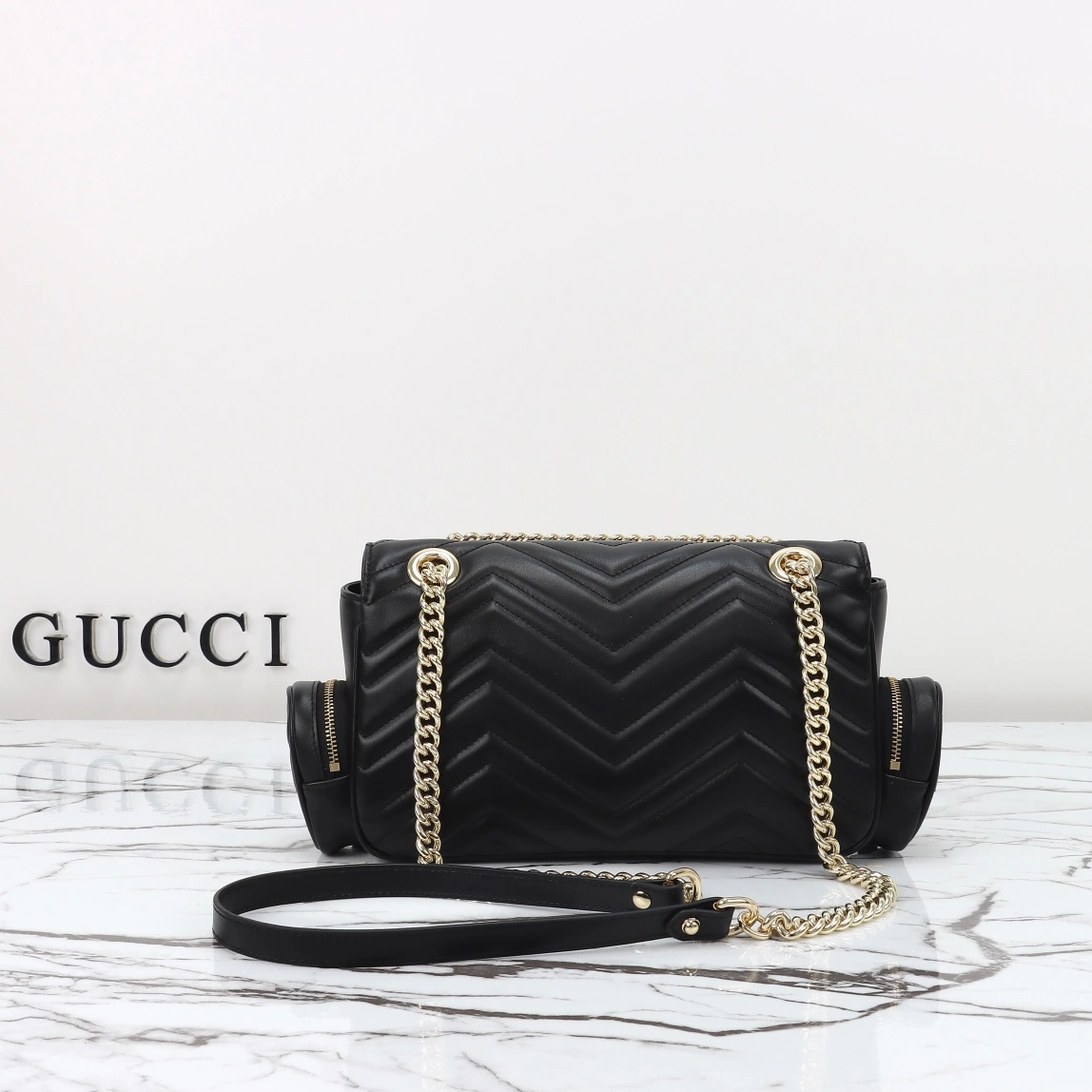 Gucci AAA Quality Messenger Bags For Women Lightweight 5798