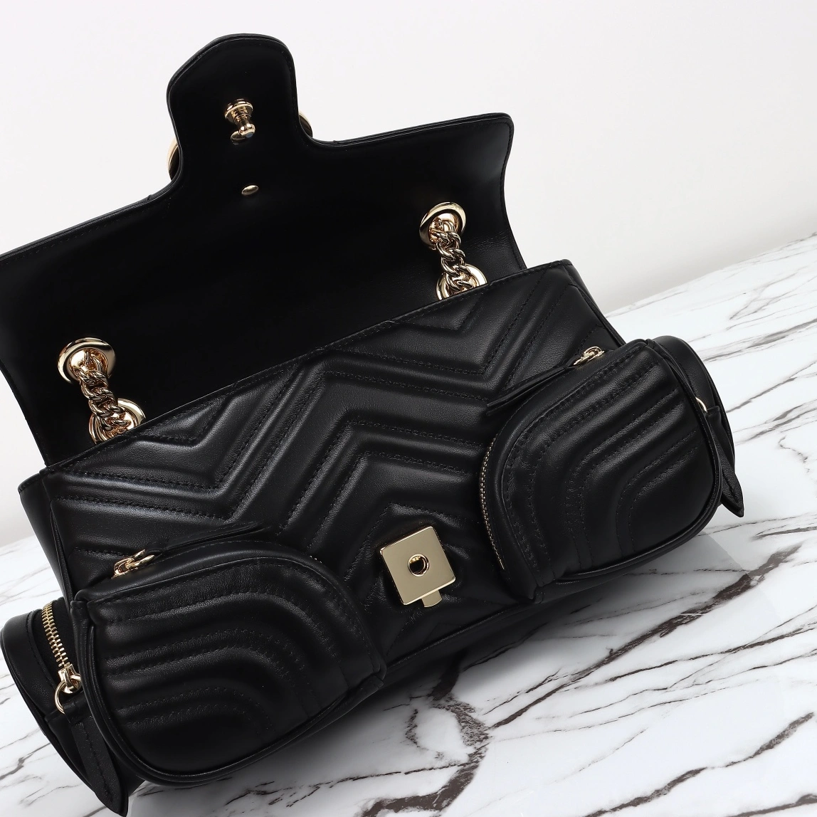 Gucci AAA Quality Messenger Bags For Women Lightweight 5798