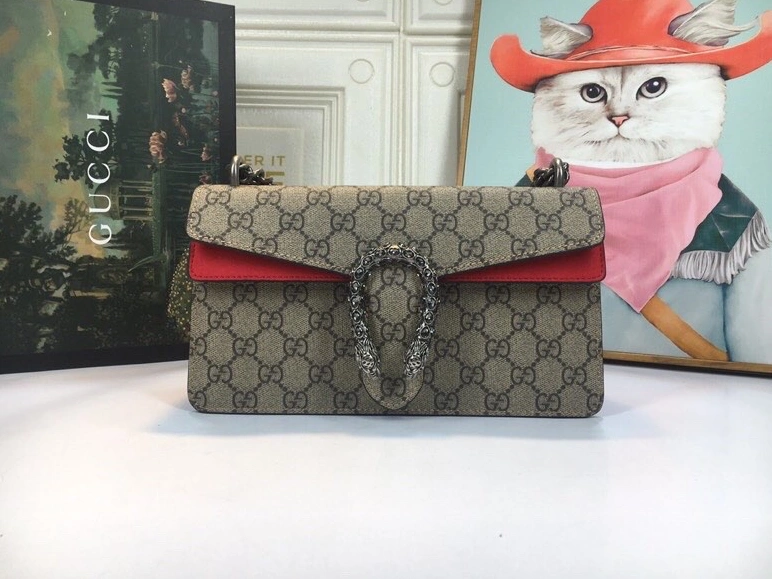 Gucci AAA Quality Messenger Bags For Women Minimalist 3901