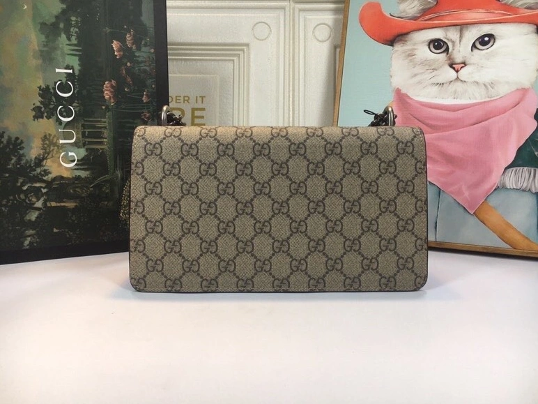 Gucci AAA Quality Messenger Bags For Women Minimalist 3901