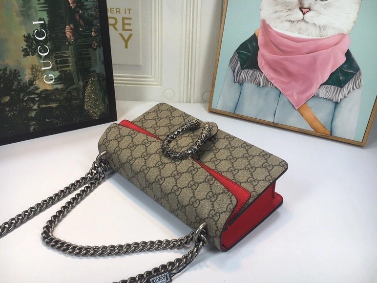 Gucci AAA Quality Messenger Bags For Women Minimalist 3901