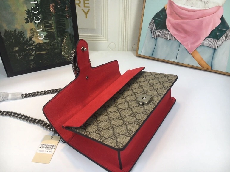 Gucci AAA Quality Messenger Bags For Women Minimalist 3901