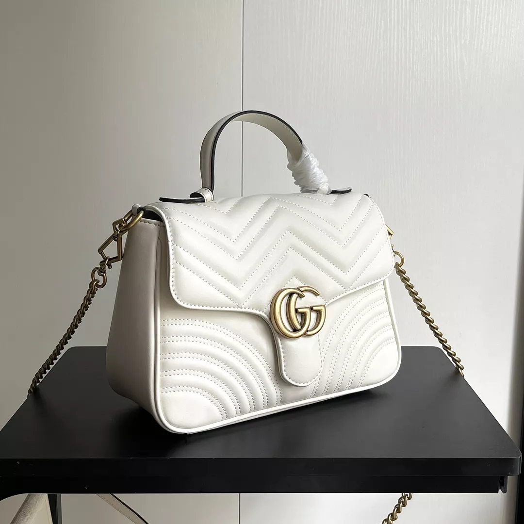 Gucci AAA Quality Messenger Bags For Women Minimalist 6627