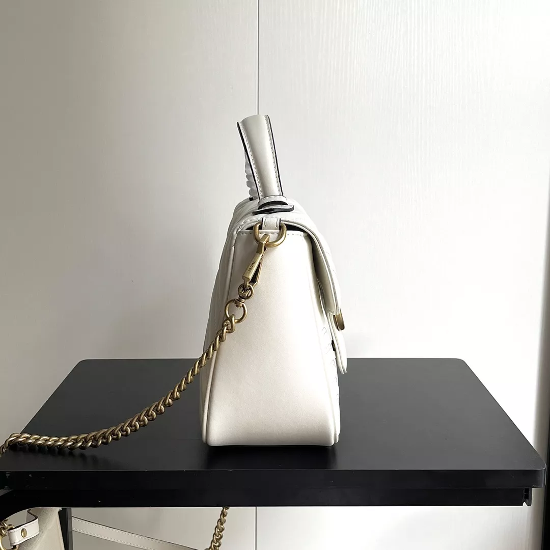 Gucci AAA Quality Messenger Bags For Women Minimalist 6627