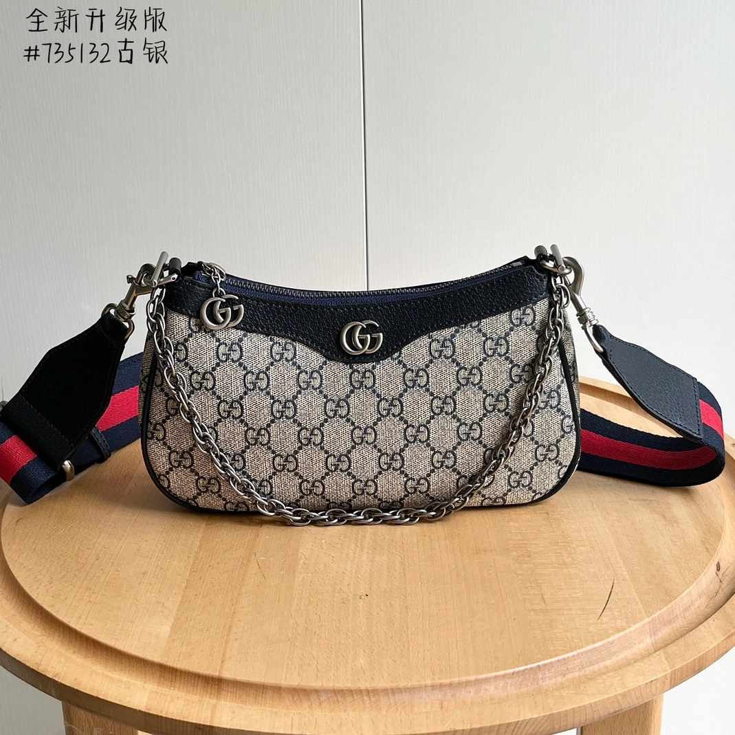 Gucci AAA Quality Messenger Bags For Women Modern 1430