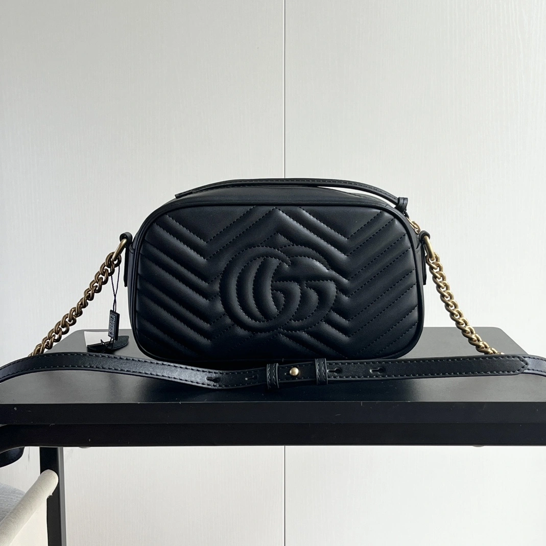 Gucci AAA Quality Messenger Bags For Women Modern 7323