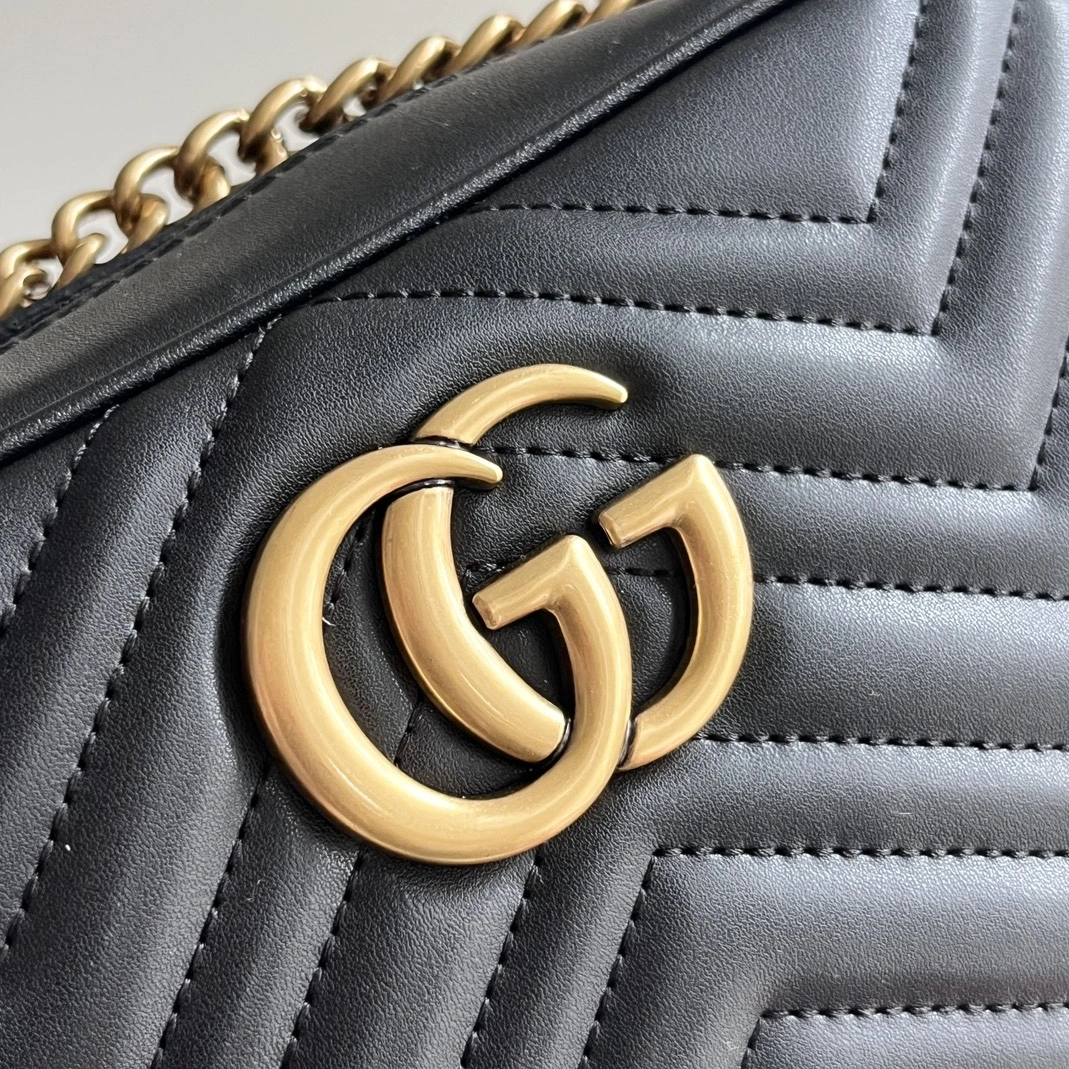 Gucci AAA Quality Messenger Bags For Women Modern 7323
